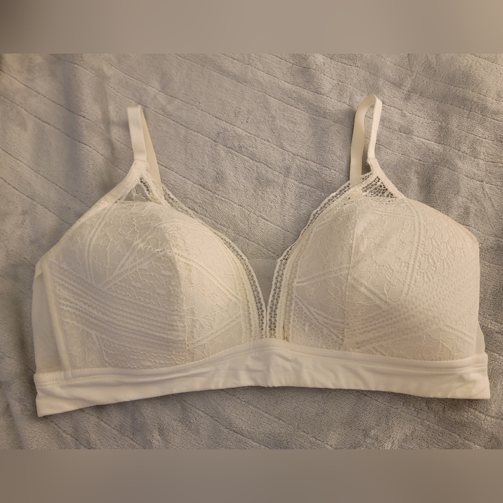 Auden Lace Bra - Cream